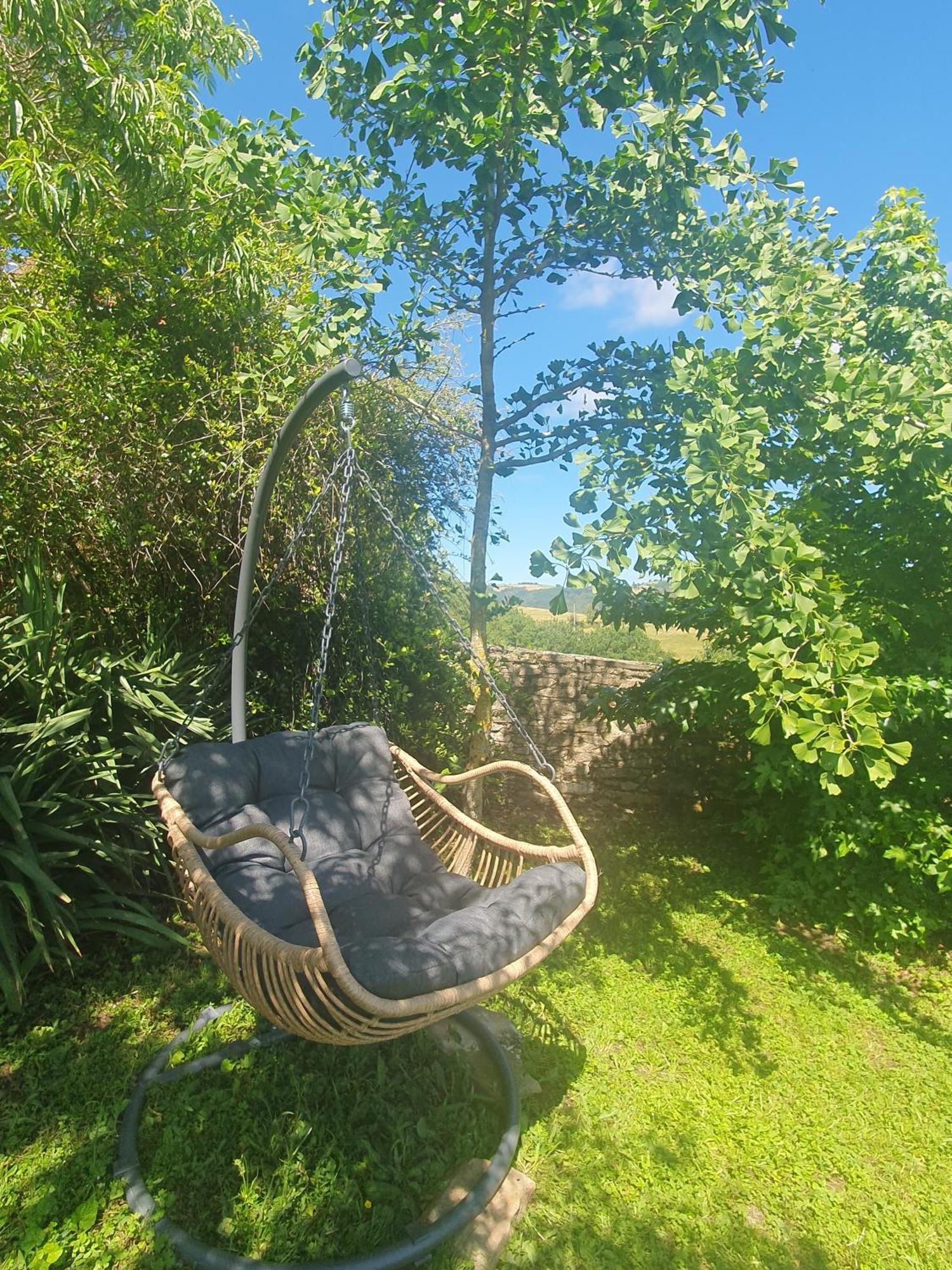 Vila La Colline Du Chat Perche Connac Exteriér fotografie